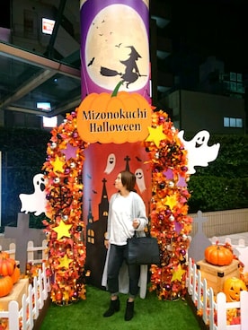 「ハロウィン」｜「アイテム（ブーティ）」を使った、まーしゃるさん（レディース・155cm）の秋コーディネート