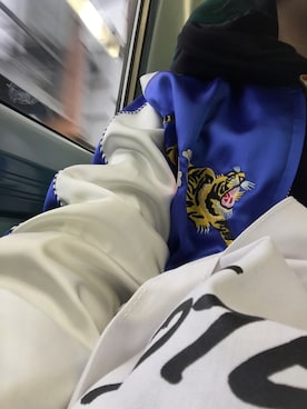 「fragment design（フラグメントデザイン）のアイテム（バッグ）」を使った、上野放鬆さん（レディース・150cm）の春コーディネート