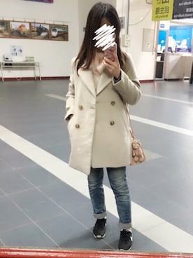 「MAJESTIC LEGON（マジェスティックレゴン）のアイテム（ステンカラーコート）」を使った、Emilyさん（レディース・153cm）の冬コーディネート