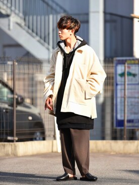「my beautiful landlet（マイビューティフルランドレット）のアイテム（サンダル）」を使った、東端さん（メンズ・165cm）の秋コーディネート