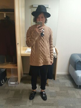 「N°21（ヌメロ ヴェントゥーノ）のアイテム（トップス）」を使った、Ryohsukeさん（メンズ・169cm）の冬コーディネート