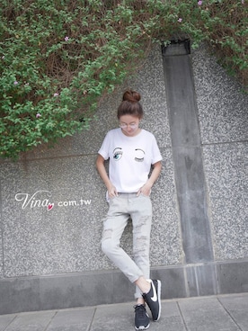 「4-Twinkle（-）のアイテム」を使った、Vina 薇娜さん（レディース・165cm）の春コーディネート