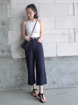 「Acne Studios（アクネストゥディオズ）のアイテム（サンダル）」を使った、周小米さん（レディース・163cm）の秋コーディネート