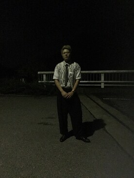 「BOW（ボウ）のアイテム」を使った、聖人さん（メンズ・178cm）の秋コーディネート