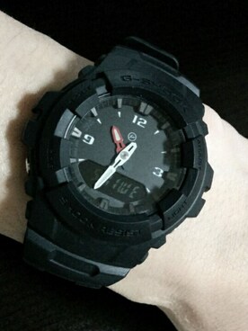 「G-SHOCK × fragment designのアイテム（アナログ腕時計、ブラック系）」を使った、pusheさん（メンズ・177cm）の春コーディネート