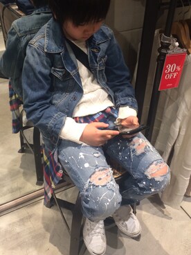 「Right-on KIDS（ライトオンキッズ）のアイテム（ニット/セーター）」を使った、sosoooさん（キッズ・135cm）の春コーディネート