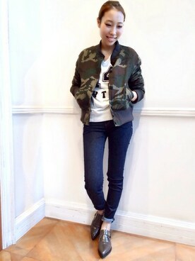 「迷彩柄」｜「アイテム（スタジャン）」を使った、Loungedressさん（レディース・160cm）の秋コーディネート