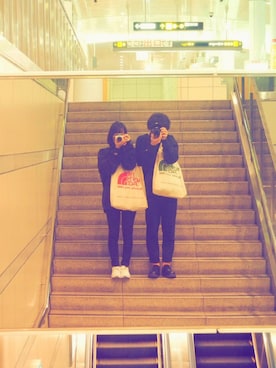 「アイテム（トートバッグ、オレンジ系）」を使った、もえかさん（レディース・155cm）の春コーディネート