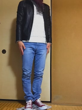 「寒い」｜「アイテム（ライダースジャケット）」を使った、外はサクサクさん（メンズ・173cm）の冬コーディネート