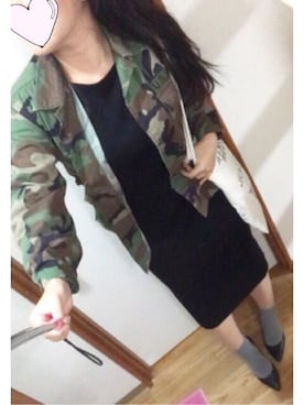 「くつした」｜「アイテム（ミリタリージャケット）」を使った、sioriさん（レディース・157cm）の秋コーディネート