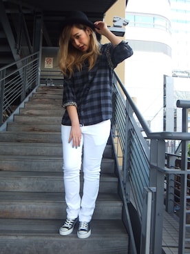 伏木 栞織さん（レディース・174cm）の秋コーディネート