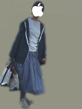 「R&D.M.Co OLDMAN’S TAILOR（オールドマンズテイラー）のアイテム（スカート）」を使った、ao*さん（レディース・162cm）の冬コーディネート