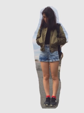 莉 子さんのコーディネート