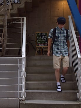 「BACK NUMBER（バックナンバー）のアイテム（チノパンツ）」を使った、わたなべなおとさん（メンズ・170cm）の夏コーディネート