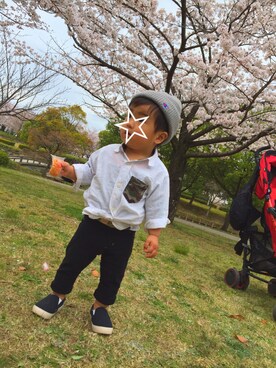 「1歳半」｜「アイテム（その他シューズ）」を使った、Reeeeen さん（キッズ・80cm）の春コーディネート