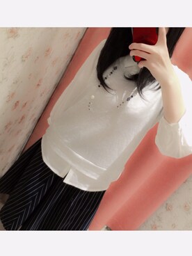 「清楚系のアイテム（トップス、ホワイト系）」を使った、新藤さん（レディース・168cm）の秋コーディネート