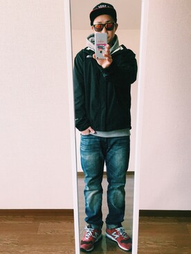 「NEW BALANCE（ニューバランス）のアイテム（スニーカー、レッド系）」を使った、toshiさん（メンズ・173cm）の秋コーディネート