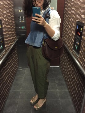 「TOMORROWLAND （トゥモローランド）のアイテム（パンツ、グリーン系）」を使った、Kanaさん（レディース・157cm）の夏コーディネート