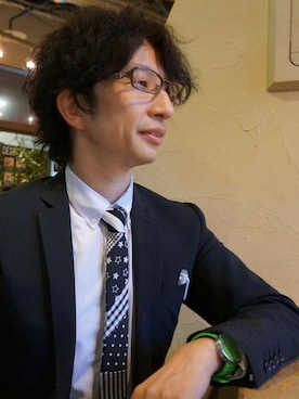 「UNIVERSAL LANGUAGE（ユニバーサルランゲージ）のアイテム（セットアップ）」を使った、ヤマさん（メンズ・160cm）の秋コーディネート