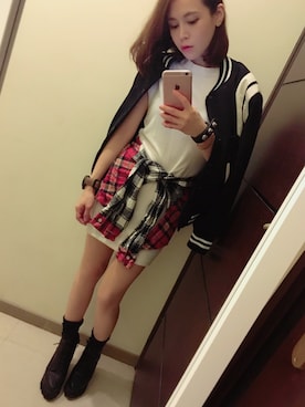 「PANERAI（パネライ）のアイテム」を使った、carahuangさん（レディース・160cm）の秋コーディネート