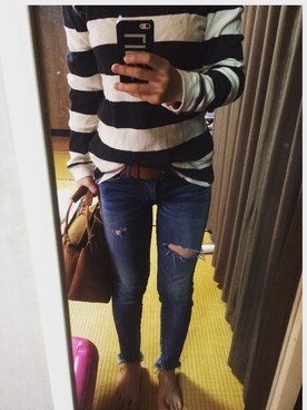 「Ungrid（アングリッド）のフレイドヘムストスリ（デニムパンツ）」を使った、MA3NUMさん（レディース・154cm）の春コーディネート