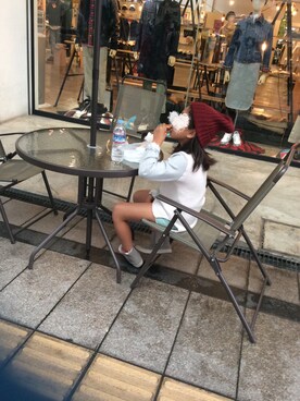 「GAP（ギャップ）のアイテム（ニット/セーター、ホワイト系）」を使った、mahaloさん（レディース）の春コーディネート