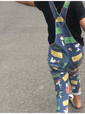 「BOOFOOWOO（ブーフーウー）のスヌーピーコミック柄サロペット（サロペット/オーバーオール、ホワイト系）」を使った、mahaloさん（レディース）の春コーディネート