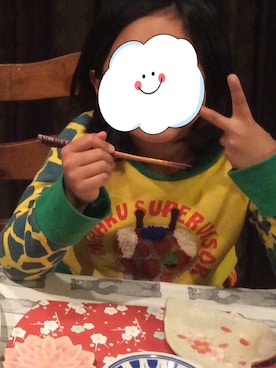 「BOOFOOWOO（ブーフーウー）のトレーナー（スウェット、ホワイト系）」を使った、mahaloさん（レディース）の春コーディネート