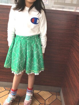 「One deux boo（ワンドゥーブー）のアイテム（スカート）」を使った、mahaloさん（キッズ・142cm）の春コーディネート