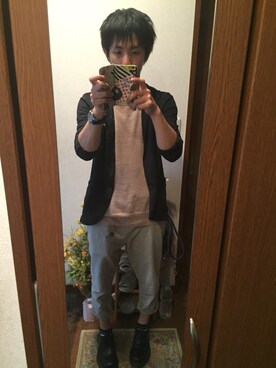 「FRAPBOIS（フラボア）のアイテム（PC・スマホグッズ/家電）」を使った、パンチ犬さん（メンズ・170cm）の春コーディネート