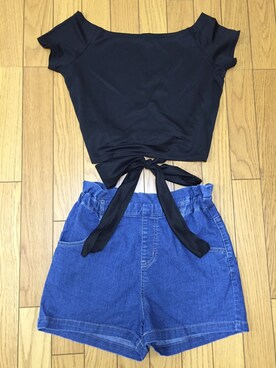 「韓国ネットのアイテム（Tシャツ/カットソー、ブラック系）」を使った、K♡さん（レディース・153cm）の秋コーディネート