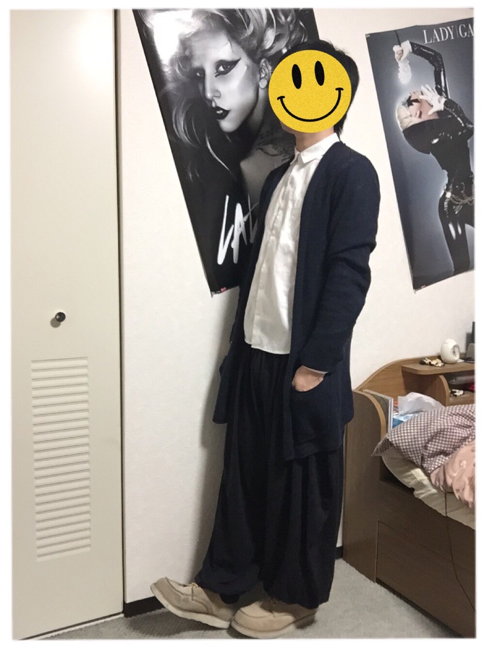 「GU、サルエルパンツ、ブーツ」｜「GUのアイテム（カーディガン/ボレロ、ブルー系）」を使った、PYON.さん（メンズ・166cm）の春コーディネートの1枚目の写真