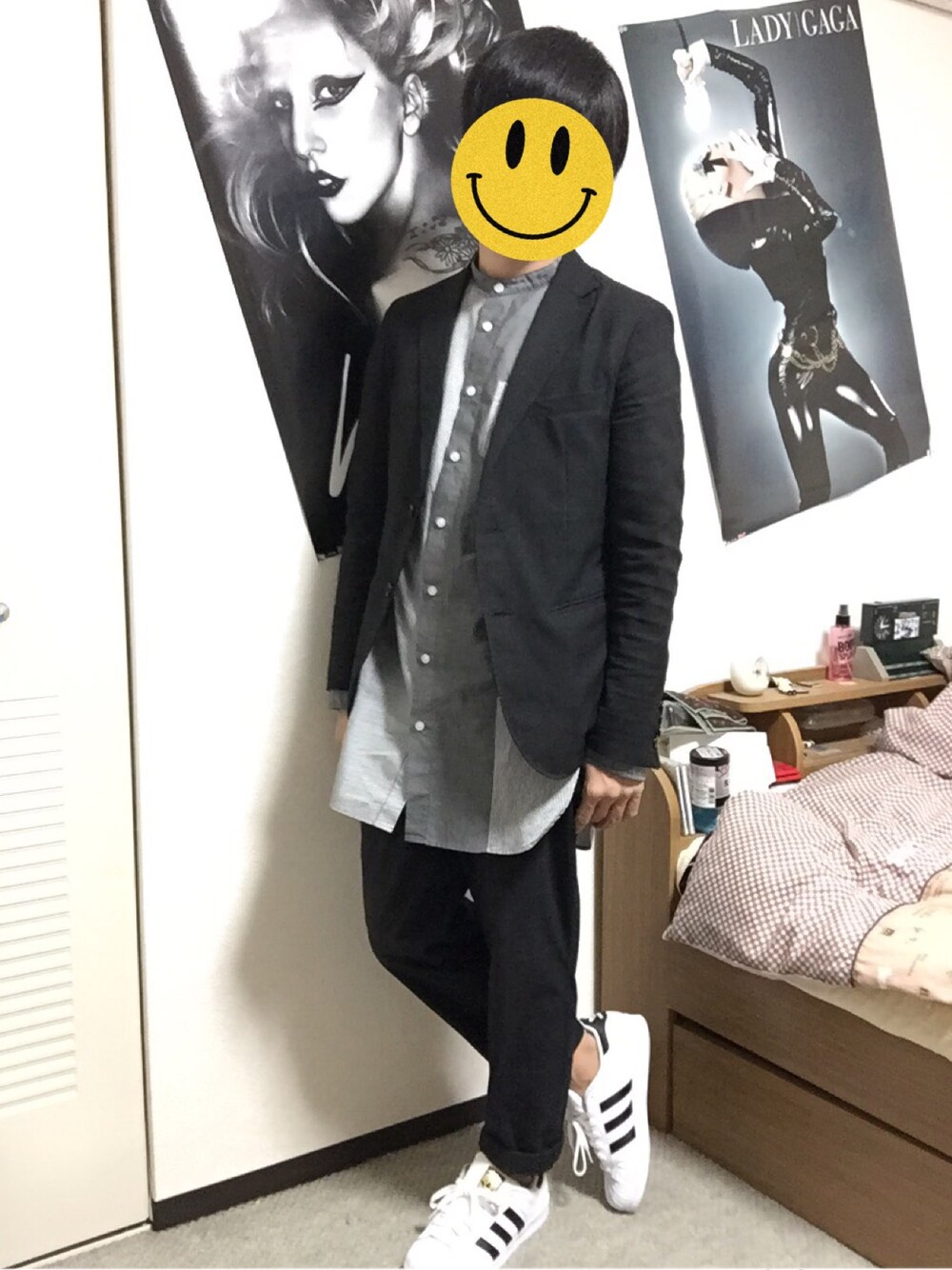 「comme ca ism、アディダス、テーラードジャケット、バンドカラーシャツ、ロング丈、スーパースター」｜「COMME CA ISMのアイテム（シャツ/ブラウス、グレー系）」を使った、PYON.さん（メンズ・166cm）の秋コーディネートの1枚目の写真