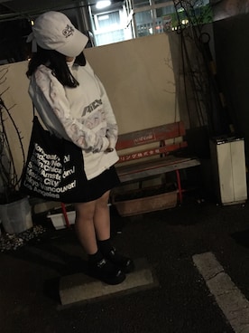 「JOYRICH」｜「アイテム（スウェット）」を使った、マナデスさん（レディース・155cm）の冬コーディネート