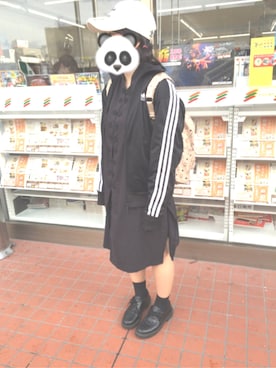 「アイテム（ジャージ）」を使った、マナデスさん（レディース・155cm・10代）の冬コーディネート