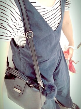 「LIPSTAR（リップスター）のアイテム（つなぎ/オールインワン）」を使った、yuumiさん（レディース・159cm）の秋コーディネート