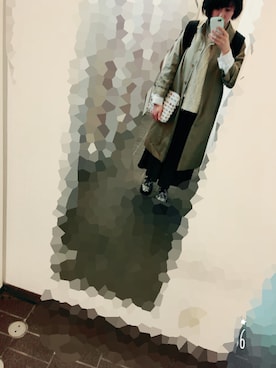「とろみシャツ」｜「アイテム（トレンチコート）」を使った、sayakaさん（レディース・161cm）の春コーディネート