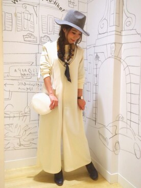 「アイテム（つなぎ/オールインワン、ベージュ系）」を使った、ka_yoさん（レディース・160cm）の冬コーディネート