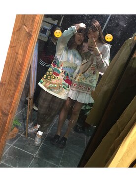 「古着のアイテム（ニット/セーター、グリーン系）」を使った、曾圆润さん（キッズ・162cm）の秋コーディネート