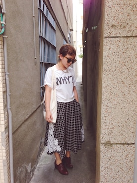 「midi skirt」｜Tsai-bi Kuoさん（レディース・155cm）の秋コーディネート