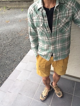 「FREE'S SHOP（フリーズショップ）のシャツ（シャツ/ブラウス、グリーン系）」を使った、kihaさん（メンズ・169cm）の秋コーディネート