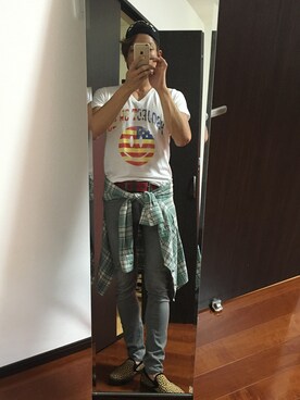「FREE'S SHOP（フリーズショップ）のＳＲ’ＥＳ別注カットソー【メンズジョーカー４月号掲載】（Tシャツ/カットソー、ホワイト系）」を使った、kihaさん（メンズ・169cm）の秋コーディネート