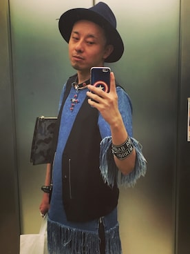 「And A（アンドエー）のアイテム（ベスト、ブラック系）」を使った、VCSandVCSさん（メンズ・175cm）の冬コーディネート