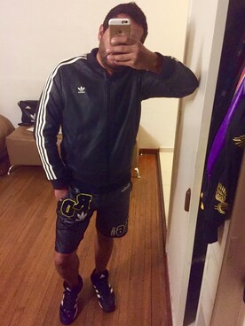 「adidas Originals(アディダスオリジナルス)のアイテム(ダウンジャケット/コート、ブラック系)」を使った、Gabriellさん(メンズ)の秋コーディネート