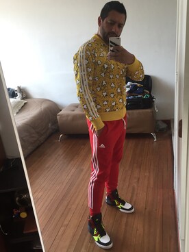 「adidas Originals by JEREMY SCOTT（アディダスオリジナルスバイジェレミースコット）のアイテム（ジャケット/アウター）」を使った、Gabriellさん（メンズ・178cm）の秋コーディネート