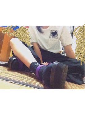「Keith Haring（キース・ヘリング）のアイテム（トップス）」を使った、かえるさん（レディース・166cm）の夏コーディネート