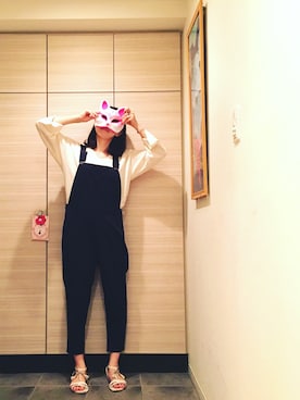 「ネイビー×ホワイト」｜「アイテム（サロペット/オーバーオール）」を使った、彩さん（レディース・166cm）の夏コーディネート