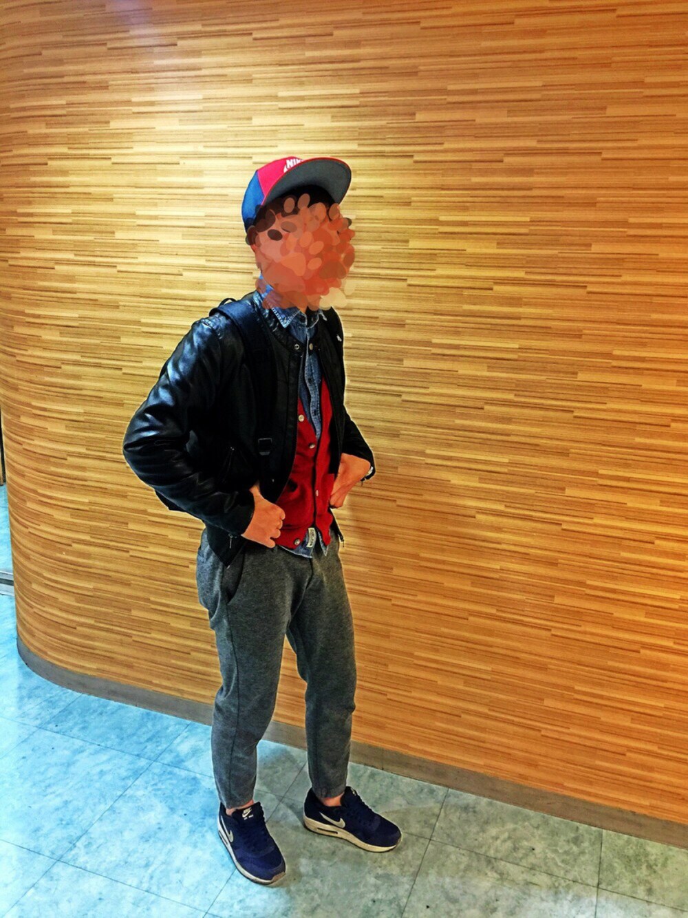 「春、UNIQLO、シャツスタイル、NIKE、ストリート、ストリートMIX、キャップ、春コーデ、ゆるコーデ、ナイキmix」｜「NIKEのアイテム（スニーカー、ブルー系）」を使った、☆ナミキジャパン☆さん（メンズ・175cm）の冬コーディネートの1枚目の写真