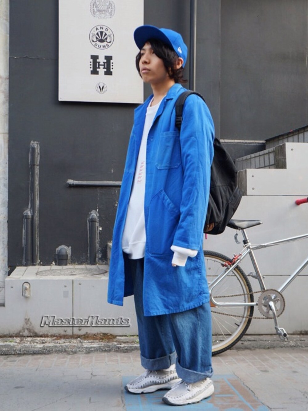 「NIKE、MasterHands」｜「NIKEのNIKE（その他シューズ、グレー系）」を使った、masterhandsさん（メンズ・170cm）の冬コーディネートの1枚目の写真