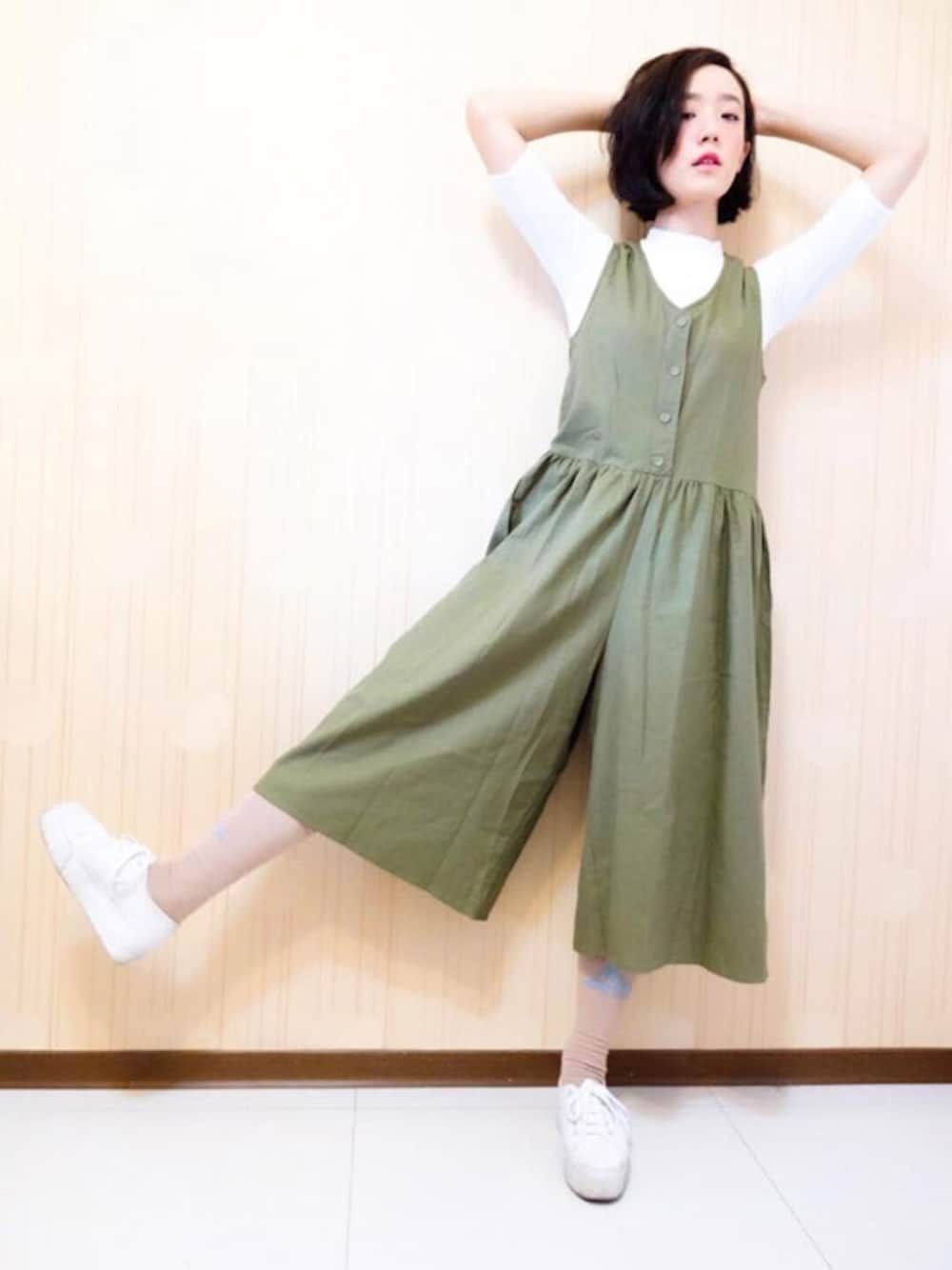 「+10、SUPERGA、MasterHands」｜「SUPERGAのSUPERGA（その他シューズ、ホワイト系）」を使った、masterhandsさん（レディース・160cm）の冬コーディネートの1枚目の写真